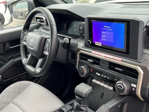 2025 Toyota Tacoma SR5