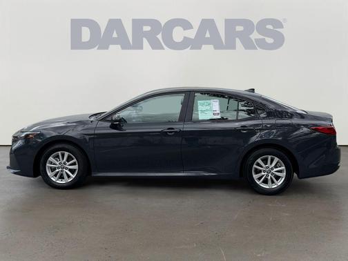 Underground 2025 Toyota Camry LE