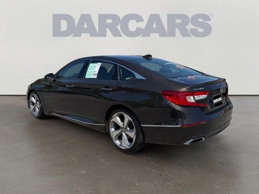 Crystal Black Pearl 2018 Honda Accord Touring