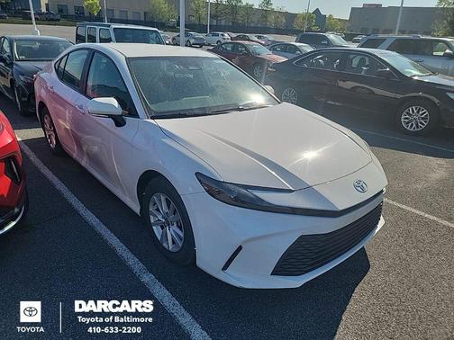 Ice Cap 2025 Toyota Camry LE