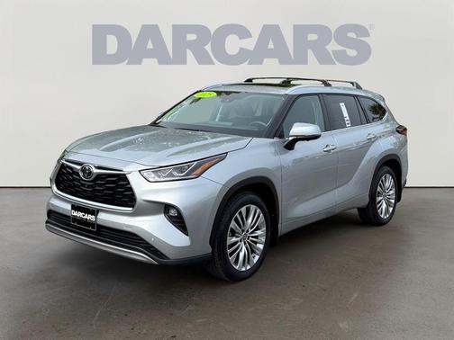 2025 Toyota Highlander Platinum