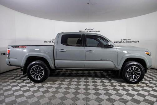 2022 Toyota Tacoma V6