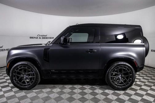 2024 Land Rover Defender 90 P525 Carpathian Edition
