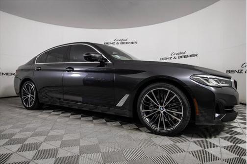 2021 BMW 530 530i
