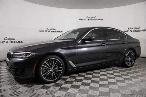 2021 BMW 530 530i