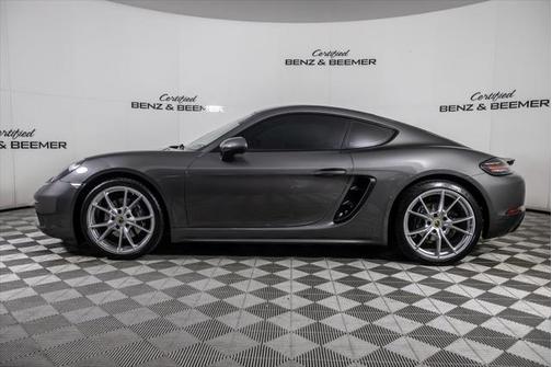 2018 Porsche 718 Cayman Base