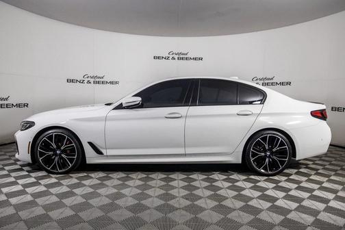 2023 BMW 530 i
