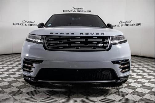 2025 Land Rover Range Rover Velar P250 SE R-Dynamic
