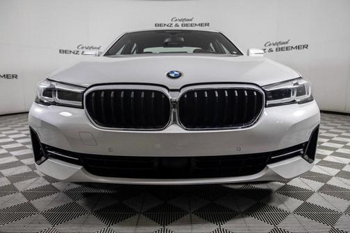 2023 BMW 530 i