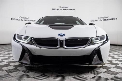 2017 BMW i8 Base