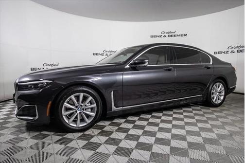 2022 BMW 750 Li