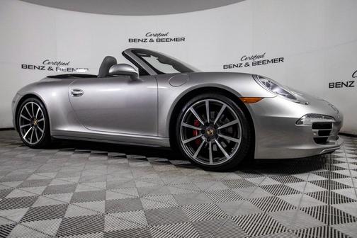 2013 Porsche 911 Carrera 4S Cabriolet