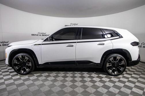 2023 BMW XM Base (A8)