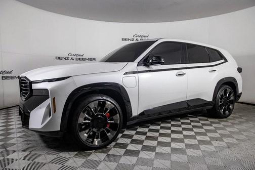 2023 BMW XM Base (A8)