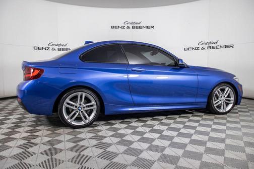 2016 BMW 228 228i