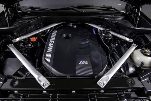 Black Sapphire Metallic 2026 BMW X6 xDrive40i