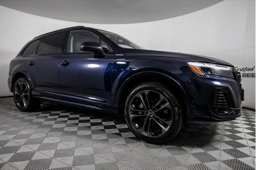 2025 Audi Q7 55 Premium Plus