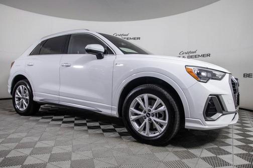 2021 Audi Q3 45 S line Premium