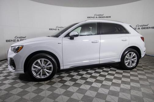 2021 Audi Q3 45 S line Premium