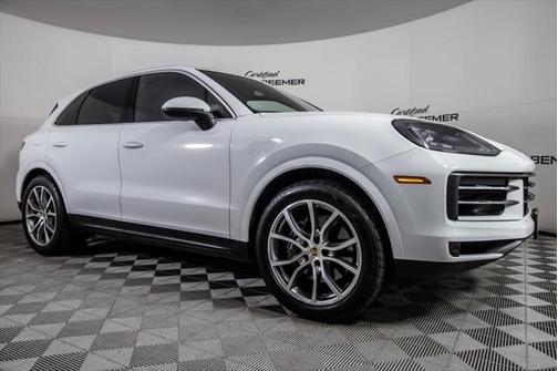 2024 Porsche Cayenne 