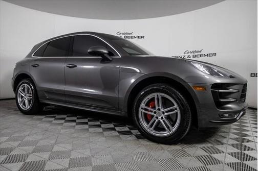 2015 Porsche Macan Turbo