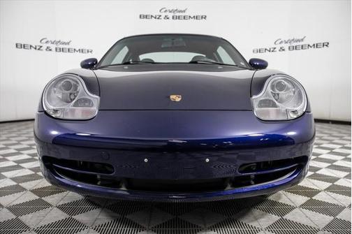 2001 Porsche 911 Carrera