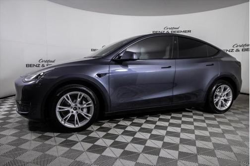 2023 Tesla Model Y Long Range Dual Motor All-Wheel Drive