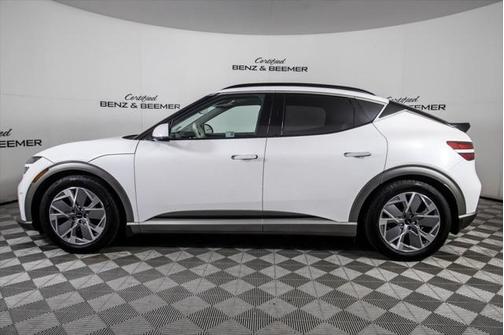2024 Genesis GV60 Standard RWD