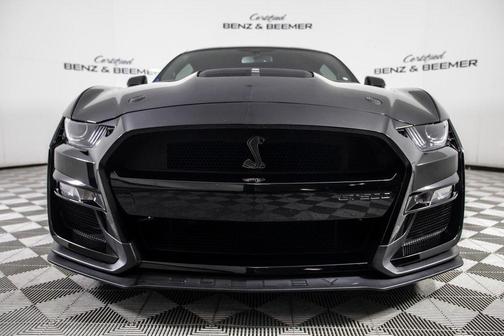 2022 Ford Shelby GT500 Base