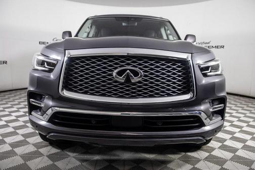 2022 INFINITI QX80 Luxe