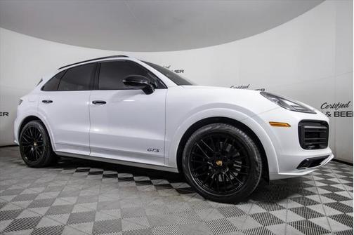 2022 Porsche Cayenne GTS