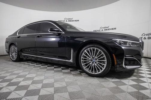 2021 BMW 740 740i