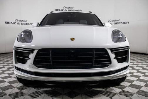 2020 Porsche Macan Turbo