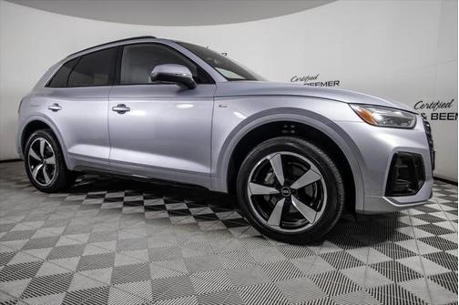 2022 Audi Q5 45 S line Premium Plus
