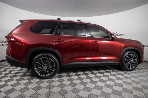 Pearl 2025 Toyota Grand Highlander Hybrid Limited MAX