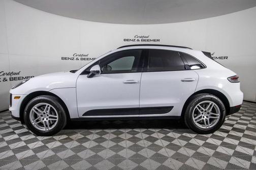 2021 Porsche Macan Base