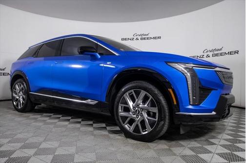 2025 Cadillac OPTIQ Luxury 1 AWD