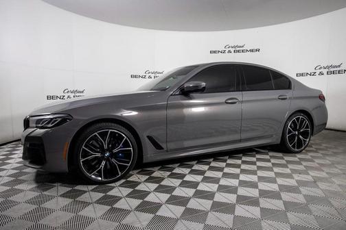 2022 BMW 540 i