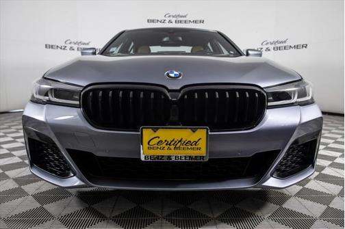 2022 BMW 530 i