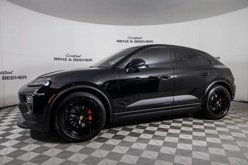 2024 Porsche Macan 4