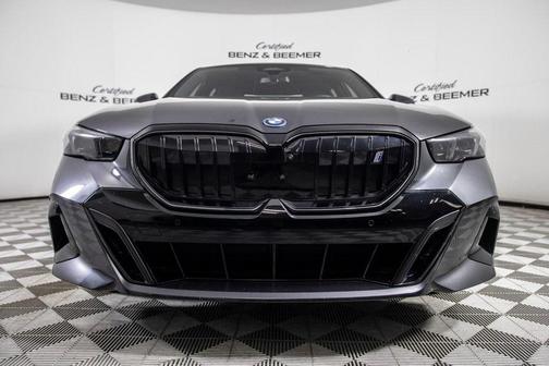 2024 BMW i5 eDrive40