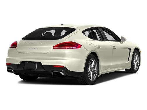 2016 Porsche Panamera 4