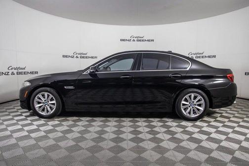 2016 BMW 528 528i