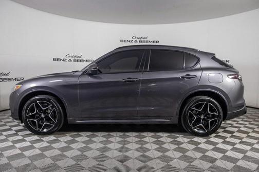 2020 Alfa Romeo Stelvio Ti Sport Carbon