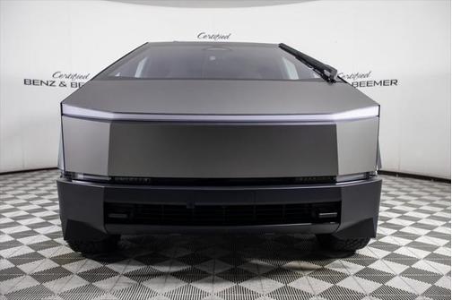 2024 Tesla Cybertruck Cyberbeast