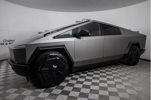 2024 Tesla Cybertruck Cyberbeast