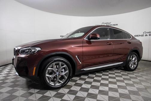 2022 BMW X4 xDrive30i
