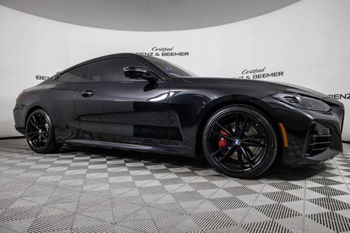 Black Sapphire Metallic 2023 BMW M440 i