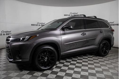 2019 Toyota Highlander SE