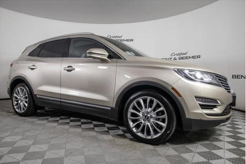 2015 Lincoln MKC Base